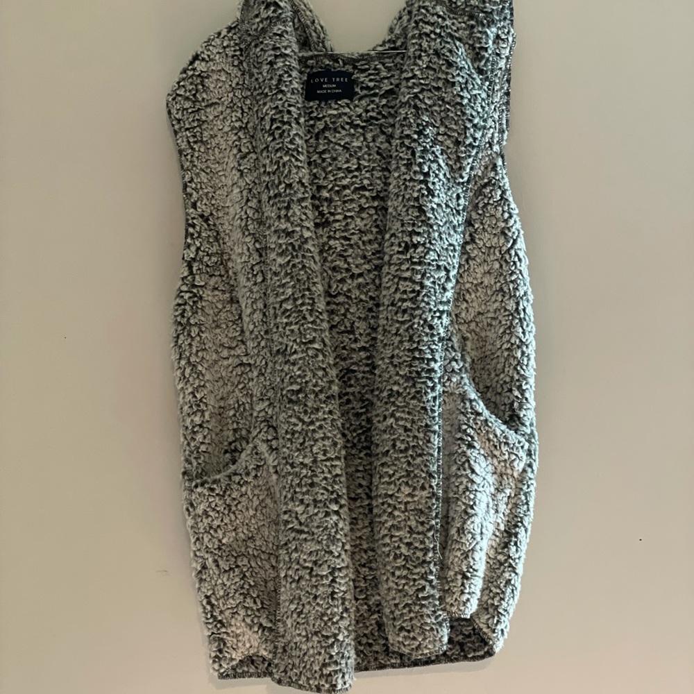 Love Tree Sherpa vest